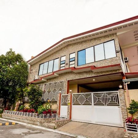 La Belladoza Near Airport Hotel Paranaque City Exterior foto